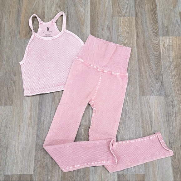 NEW Free People Movement Happiness Runs Top & Leggings Set - Picture 2 of 8